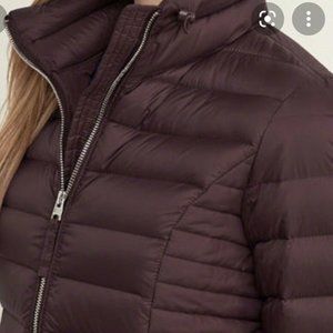 Abercrombie & Fitch Down Series Lightweight Puffer Jacket, Medium, 70% off